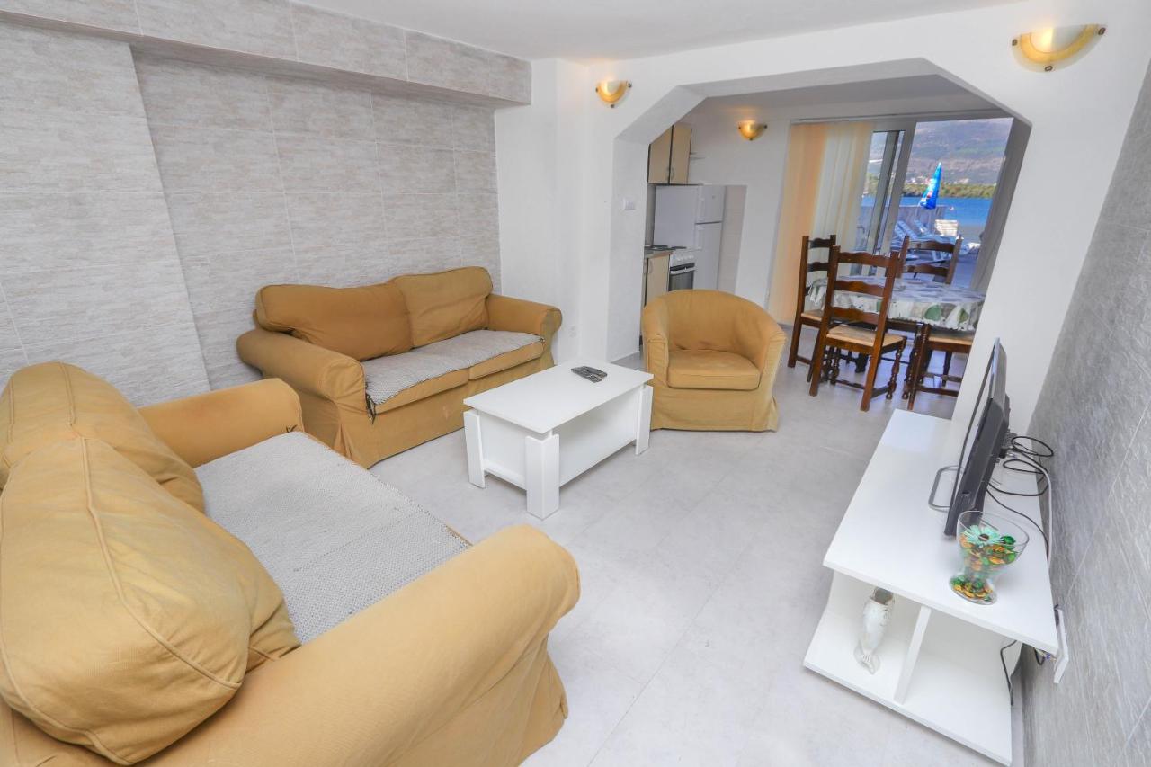 Apartments Bella Di Boka ティヴァト エクステリア 写真